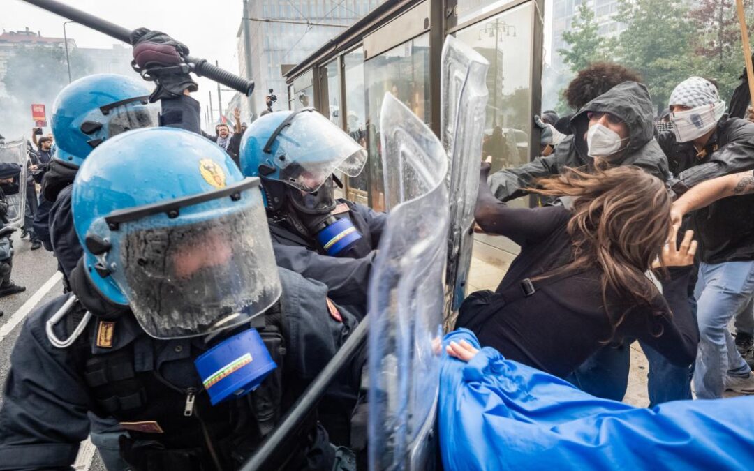 Scontri alla Stazione Centrale di Milano, quando la paura entra nella vita quotidiana